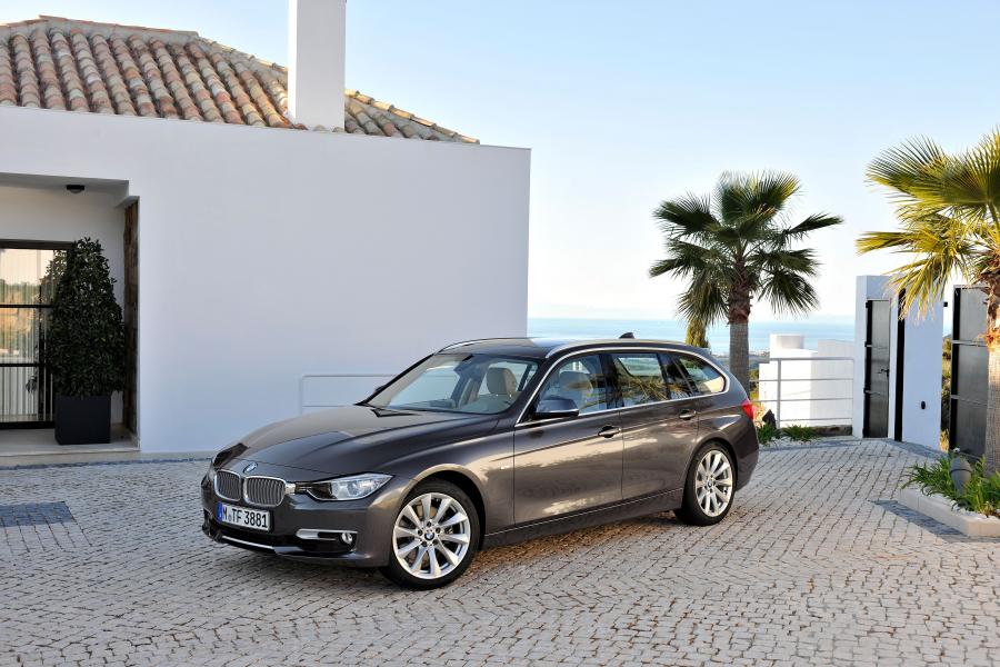  BMW 330d Touring Modern Line 2012 года  (фото 31 из 31)